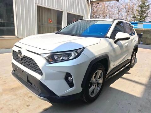 Toyota RAV4 2021