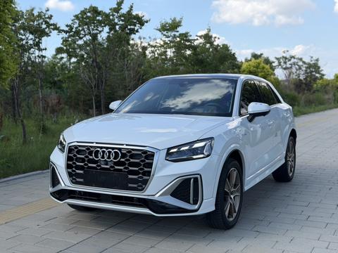 Audi Q2L 2022
