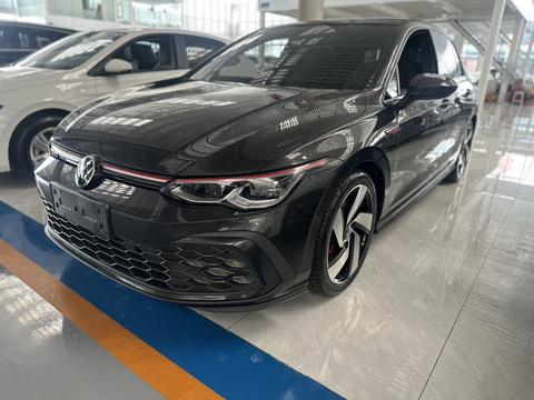 Volkswagen Golf GTI 2021