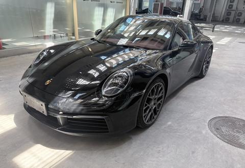 Porsche 911 2021