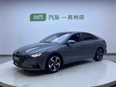 Hyundai Elantra 2022