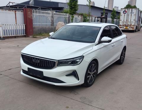 Geely Emgrand 2022