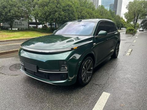 Li Auto L9 2025