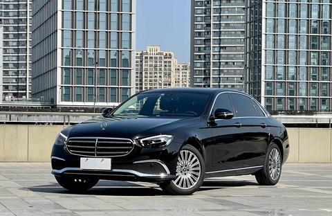Mercedes-Benz E-Class 2023