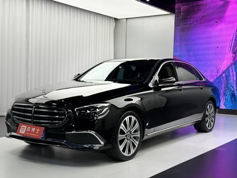 Mercedes-Benz E-Class 2022