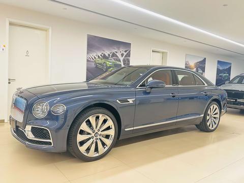 Bentley Flying Spur 2024