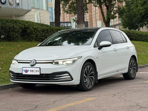 Volkswagen Golf 2023