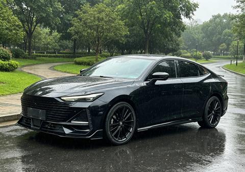 Changan UNI-V 2023