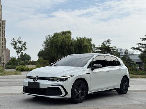 Volkswagen Golf 2021