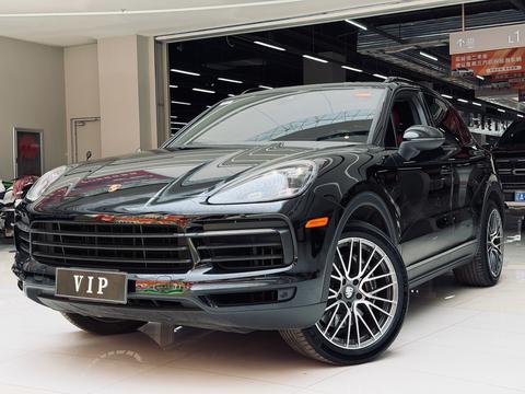 Porsche Cayenne 2022
