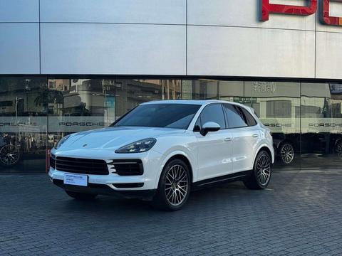 Porsche Cayenne 2022