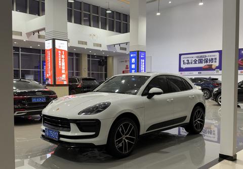 Porsche Macan 2024
