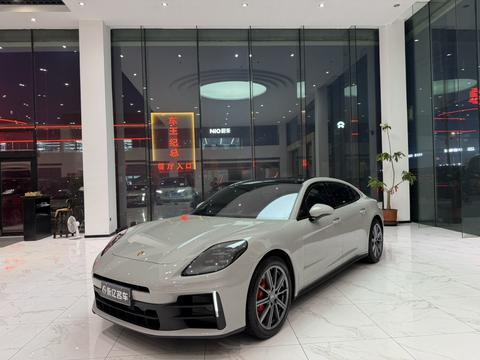 Porsche Panamera 2024