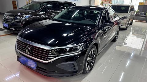 Volkswagen Passat 2025