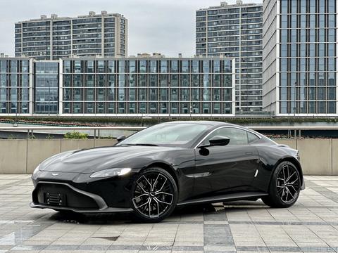 Aston Martin Vantage 2020–2024
