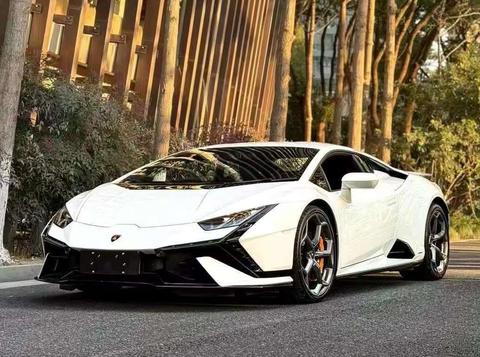 Lamborghini Huracan 2023