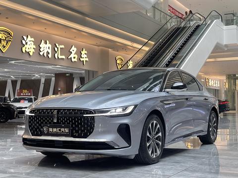 Lincoln Z 2022
