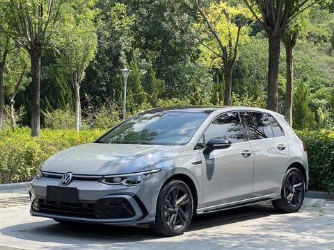Volkswagen Golf 2021