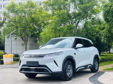 BYD Yuan UP 2025