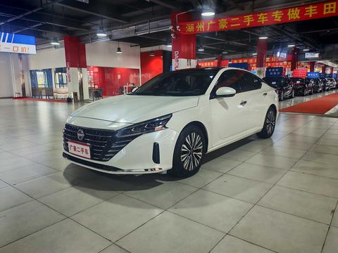 Nissan Teana 2022