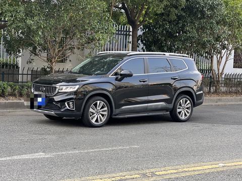 Geely Okavango 2022