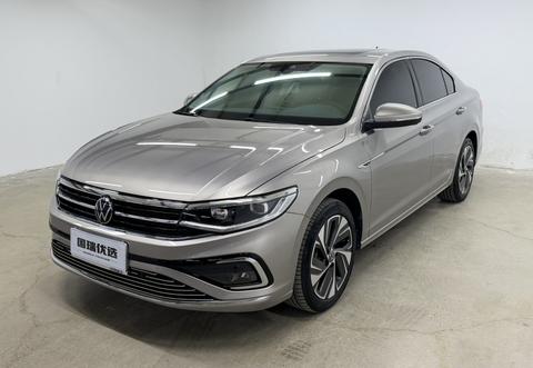 Volkswagen Bora 2023