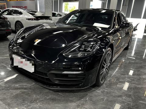 Porsche Panamera 2023