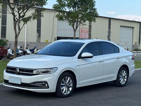 Volkswagen Bora 2021