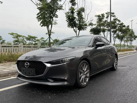 Mazda 3 Axela 2023