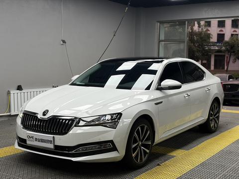 Skoda Superb 2024