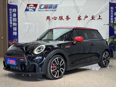 MINI JCW 2022