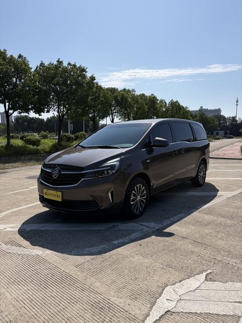 Buick GL8 2021