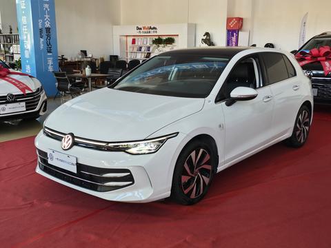 Volkswagen Golf 2025