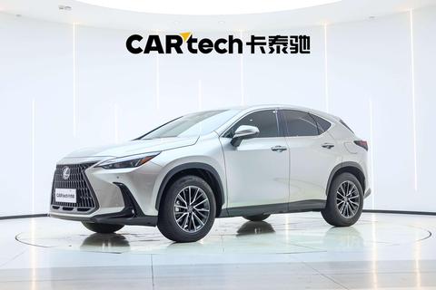 Lexus NX 2022