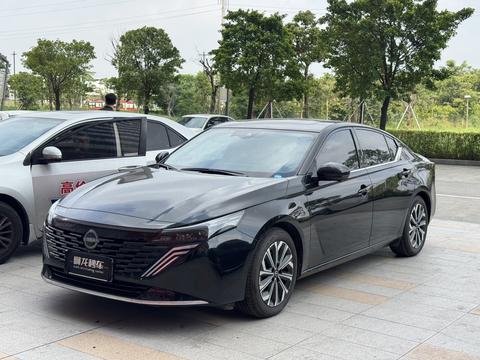 Nissan Teana 2026