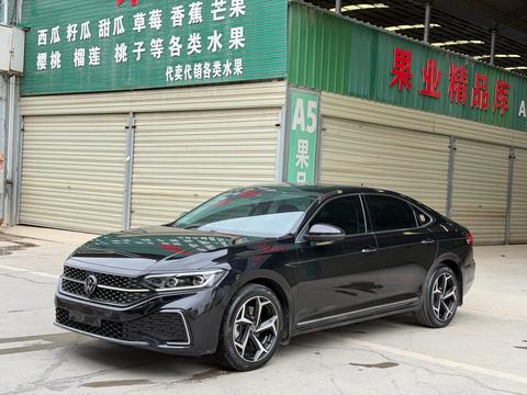 Volkswagen Passat 2023
