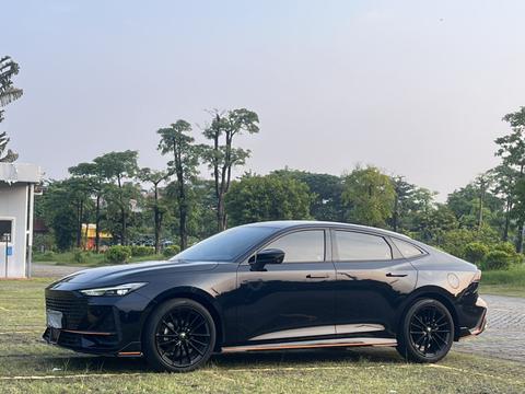 Changan UNI-V 2023