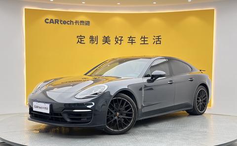 Porsche Panamera 2023