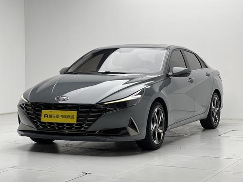 Hyundai Elantra 2022