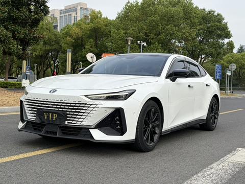 Changan UNI-V 2022