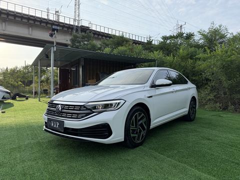 Volkswagen Sagitar 2023