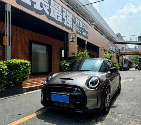 MINI Cooper 2023