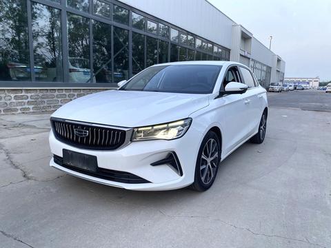 Geely Emgrand 2022