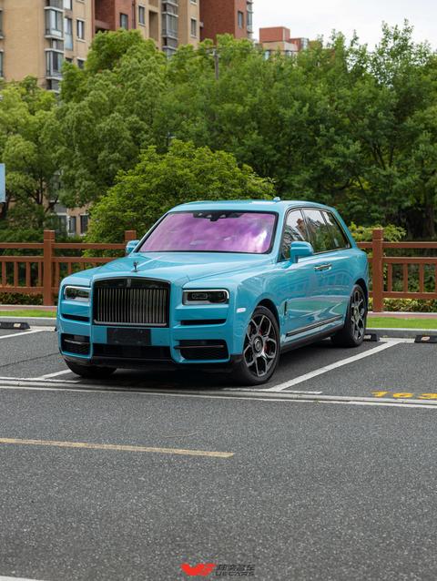 Rolls-Royce Cullinan 2020