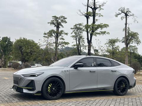 Changan UNI-V 2023
