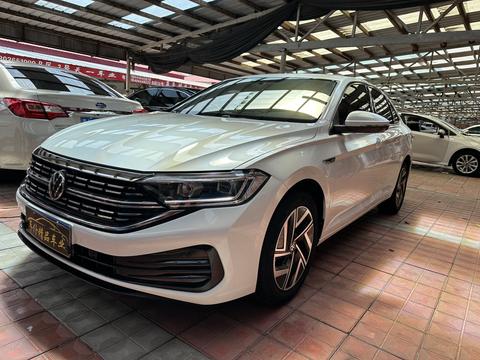 Volkswagen Sagitar 2023