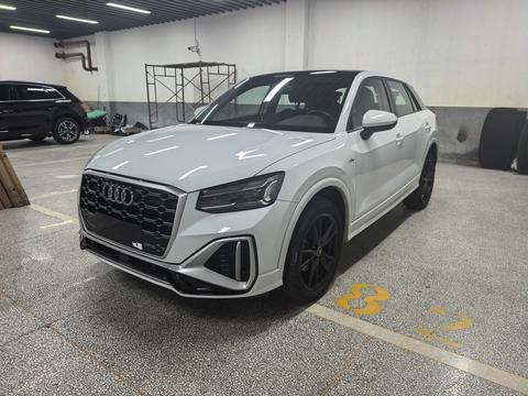 Audi Q2L 2022