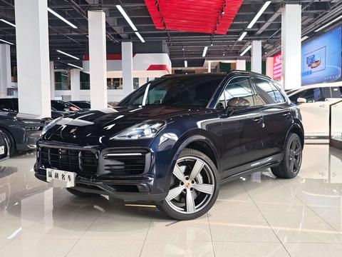 Porsche Cayenne 2022