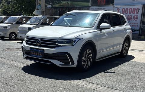 Volkswagen Tiguan L 2024