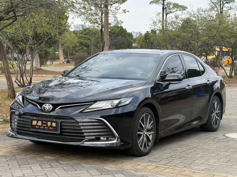Toyota Camry 2023